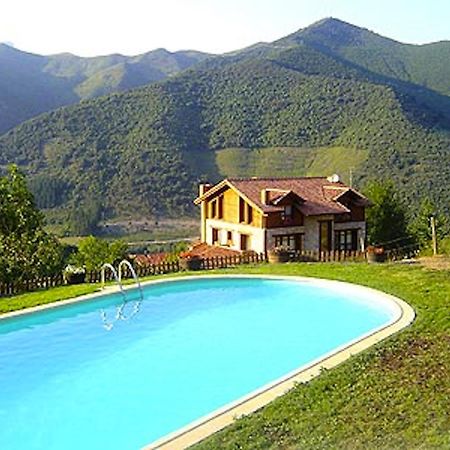 Posada El Bosque Mieses Екстер'єр фото
